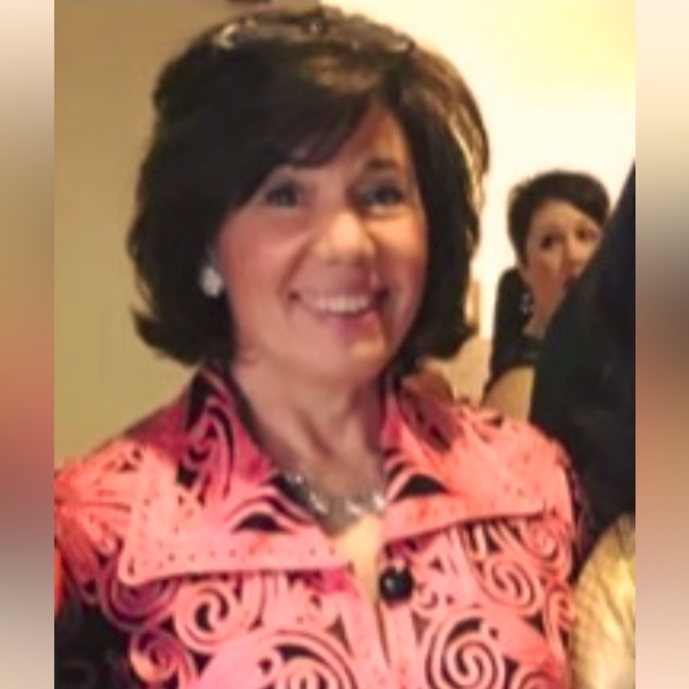 Meet your Posher, Pam